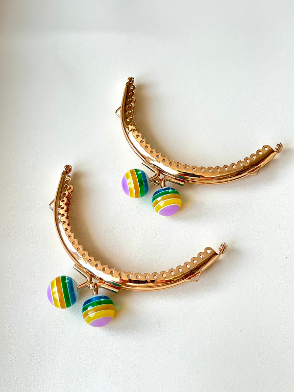 Lolilop Başlıklı burs (10 cm)