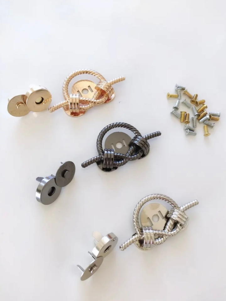 Mıknatıslı Fiyonk Aksesuar