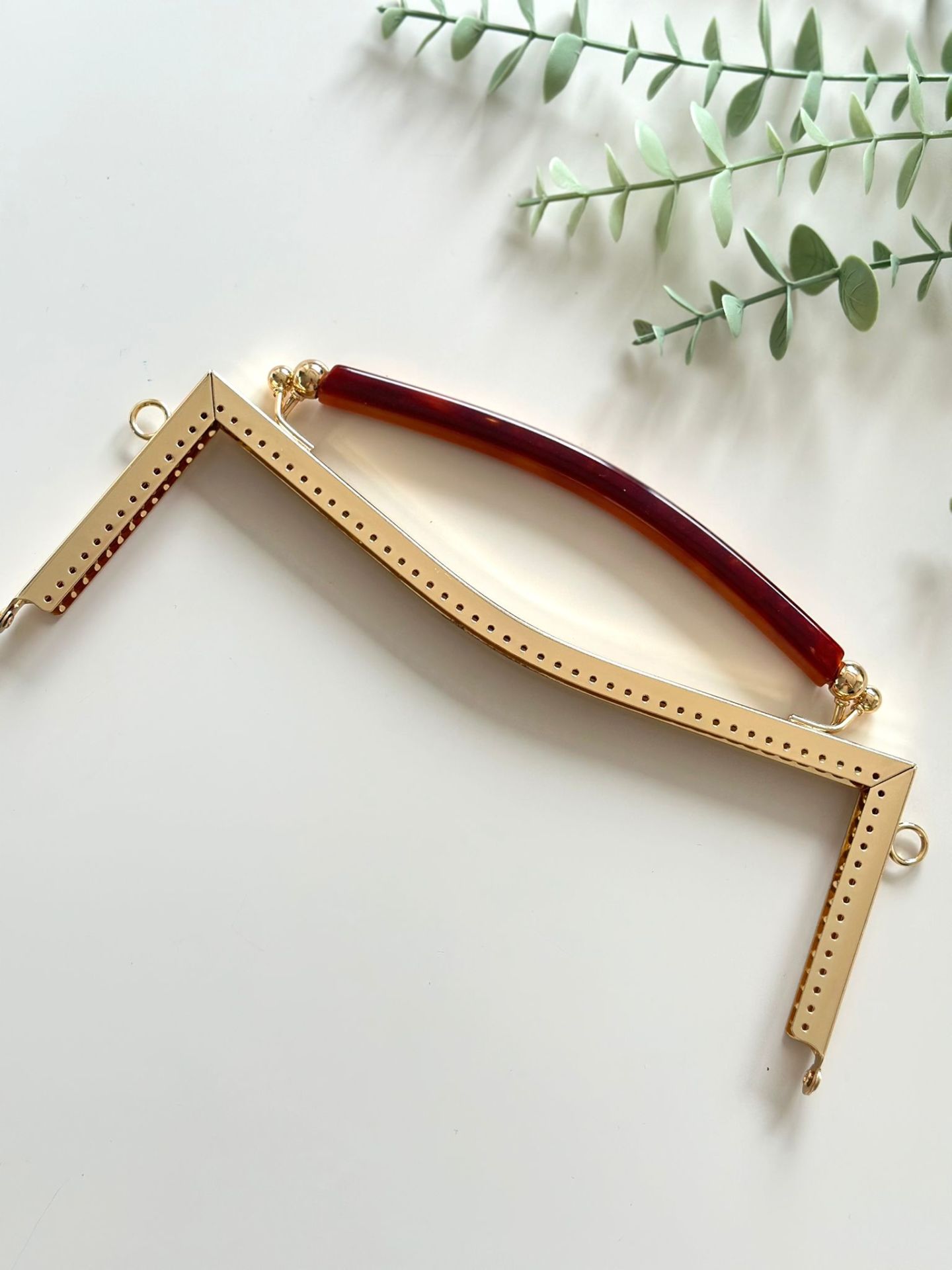 Akrilik kulplu çanta bursu dikmeli  27 cm