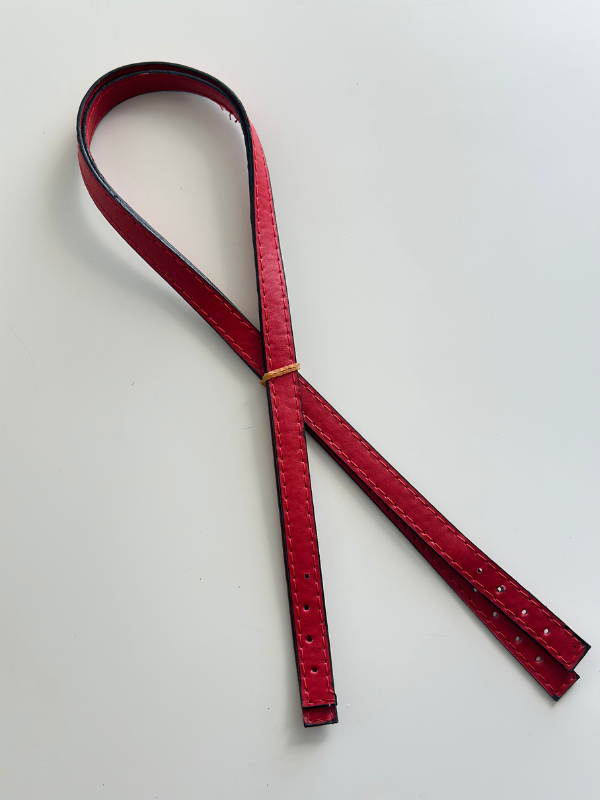 Beymen Model Dikmeli Çanta Askısı