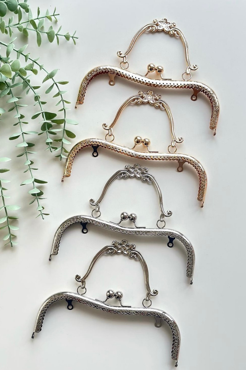 Vintage Metal Çanta Bursu