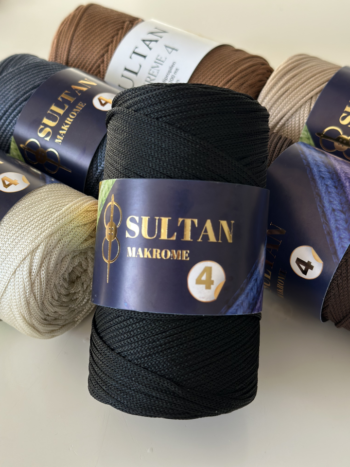 Polyester Makrome 4 No