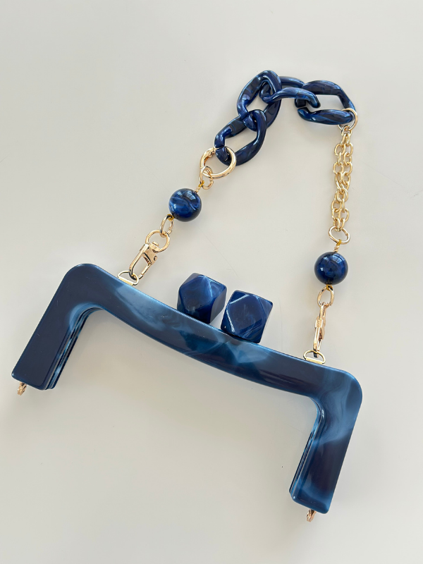 Akrilik Burs Zincirli