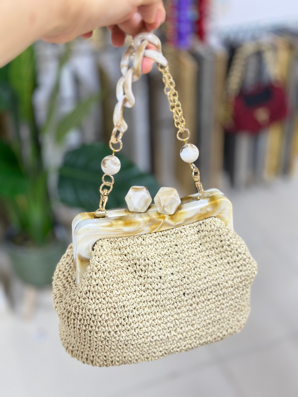 Akrilik Burs Zincirli