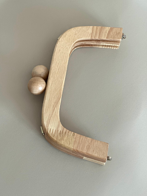 Ahşap Burs