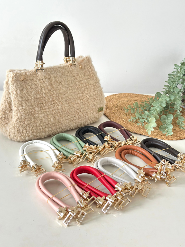 Çivi Kovanlı Çanta Kulpu