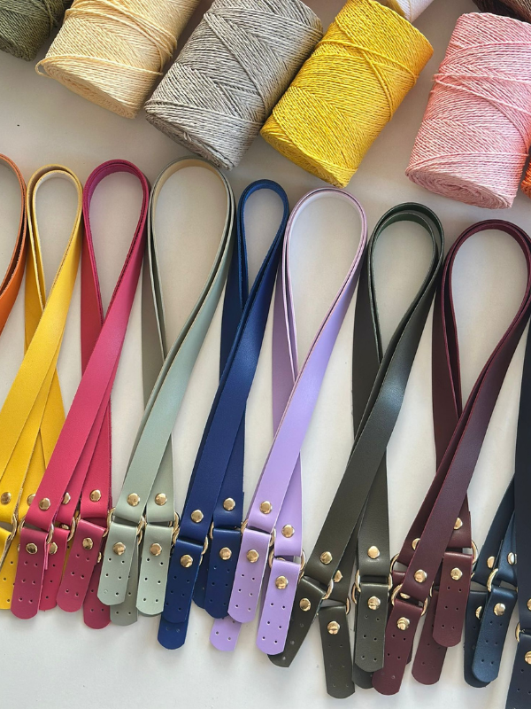 Dikmeli Çanta Askısı