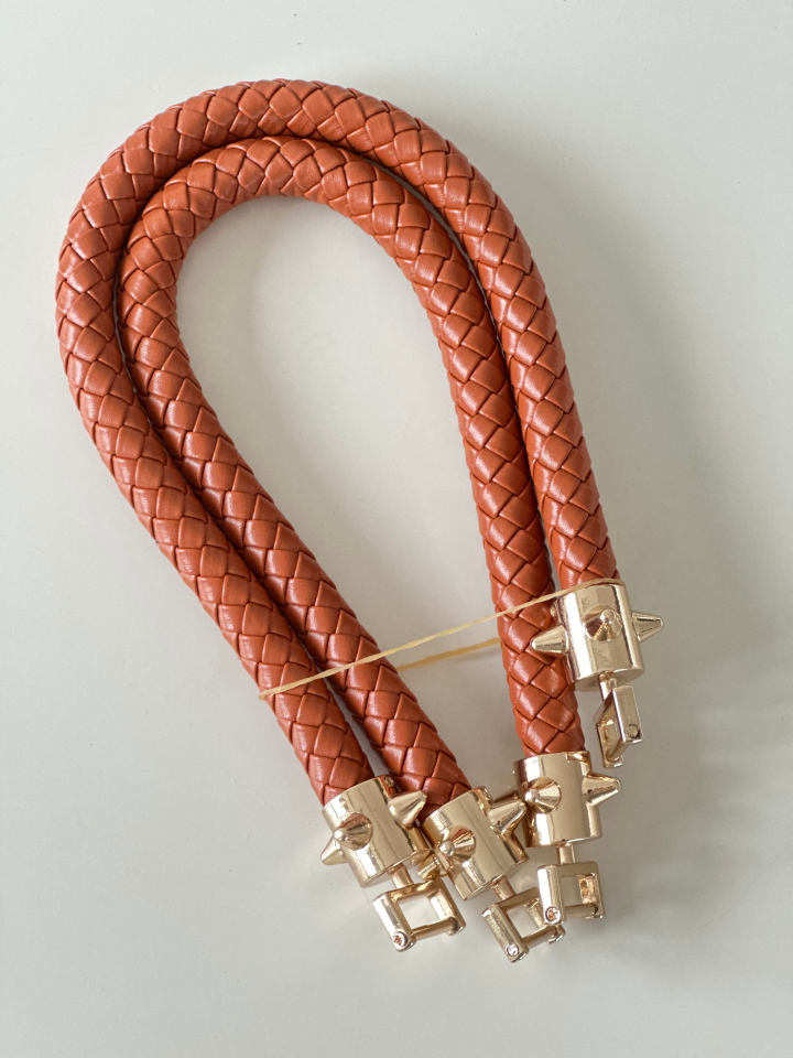 Çivi Kovanlı Çanta Kulpu