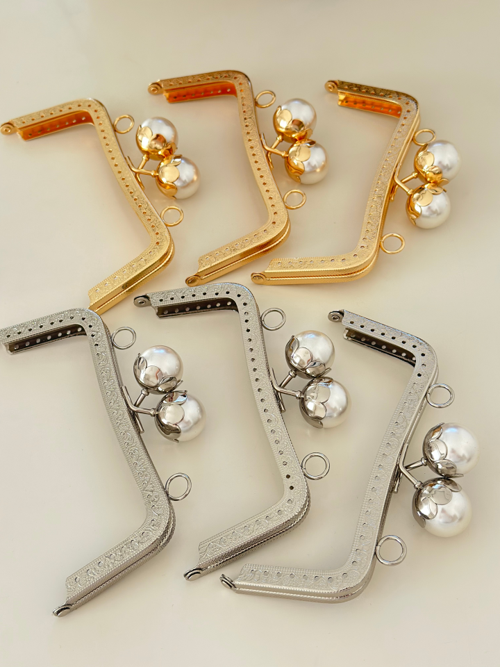 İnci Topuzlu Çanta Bursu