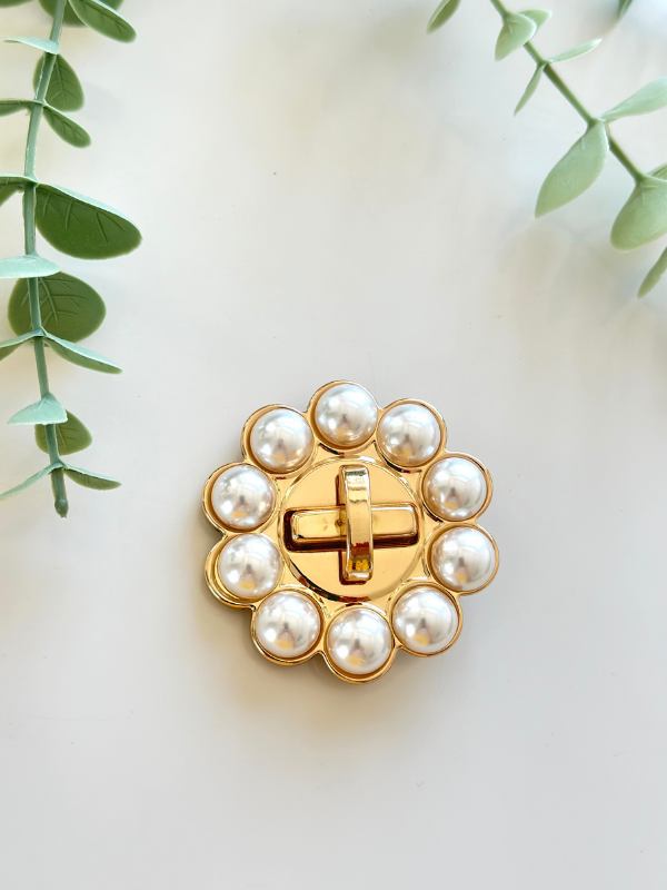 İncili Çanta Kilidi