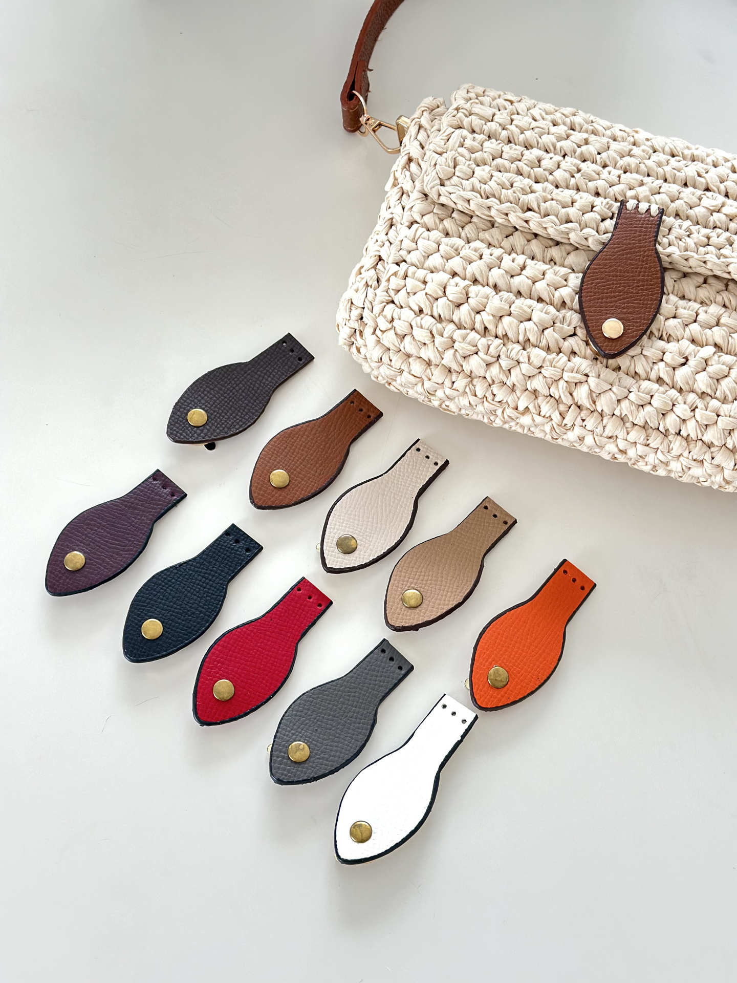 Deri Mıknatıslı Kapak Aksesuar